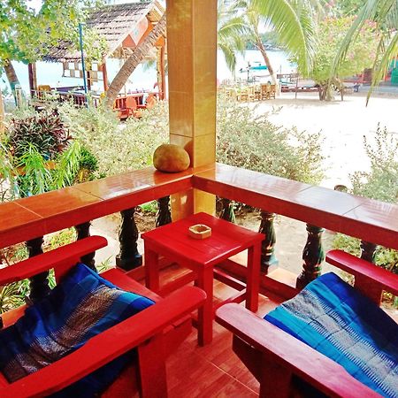 Seaboard Bungalow Haad Yao Buitenkant foto