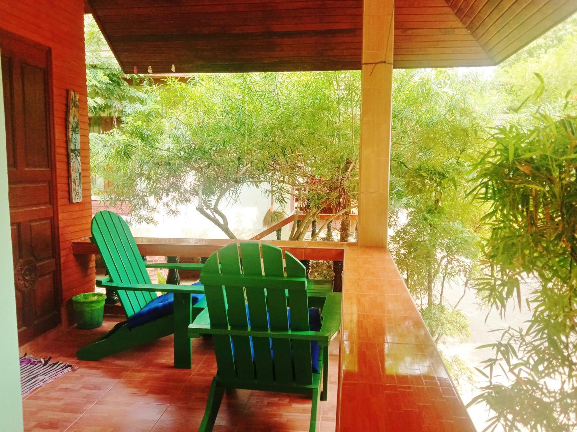 Seaboard Bungalow Haad Yao Buitenkant foto