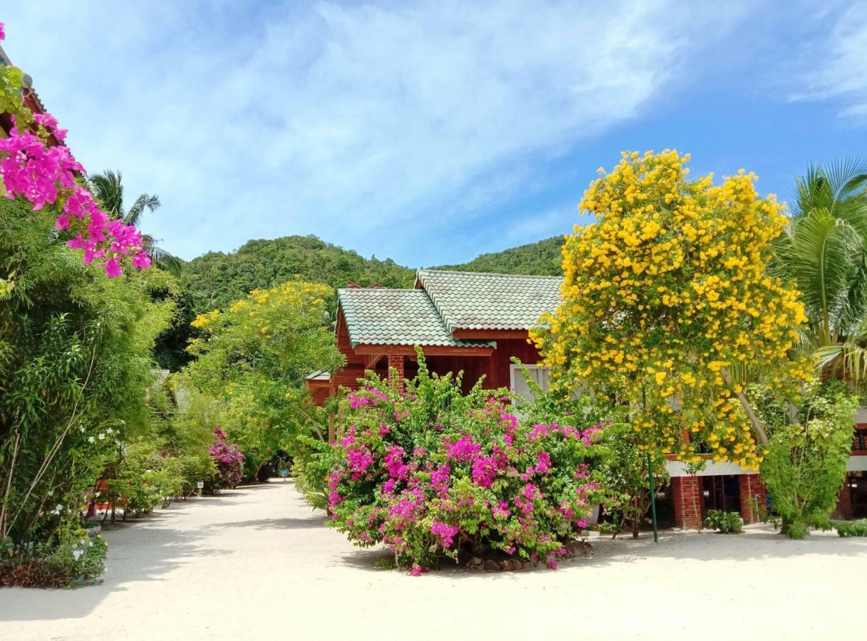 Seaboard Bungalow Haad Yao Buitenkant foto